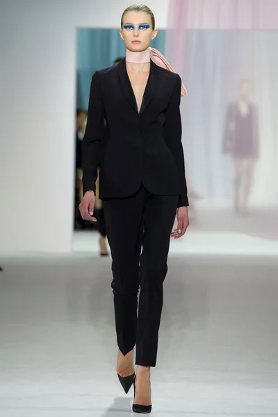Look 2